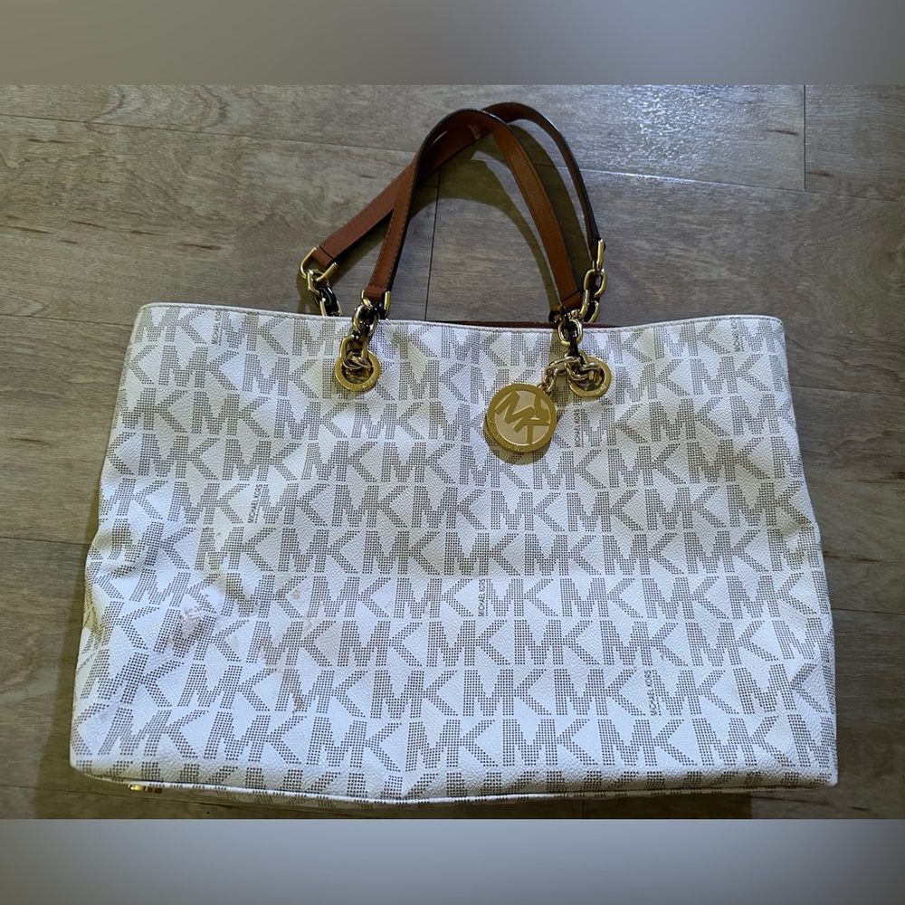 Michael kors tote bag